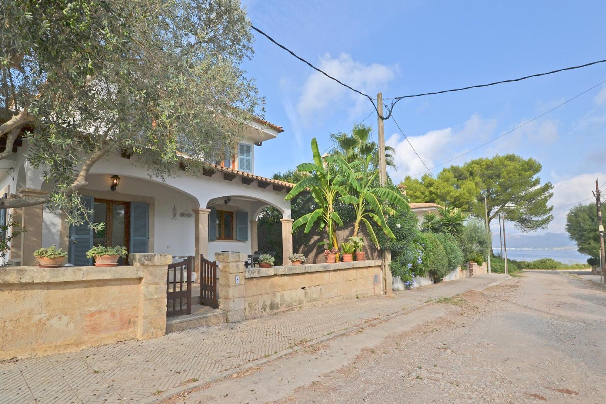 Boreal House Alcudia  Bagian luar foto